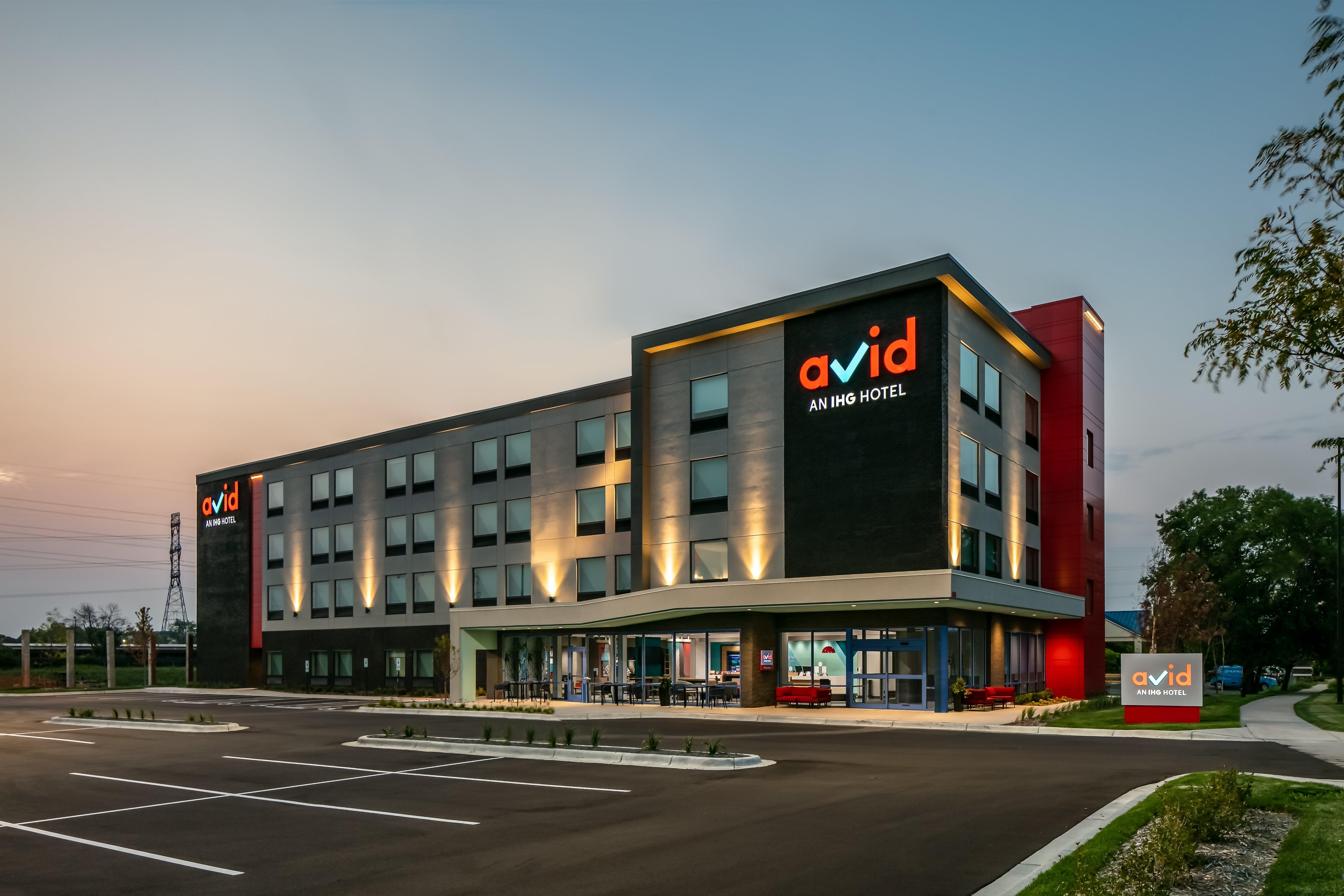 Avid Hotels - Roseville - Minneapolis North, An Ihg Hotel Exterior foto